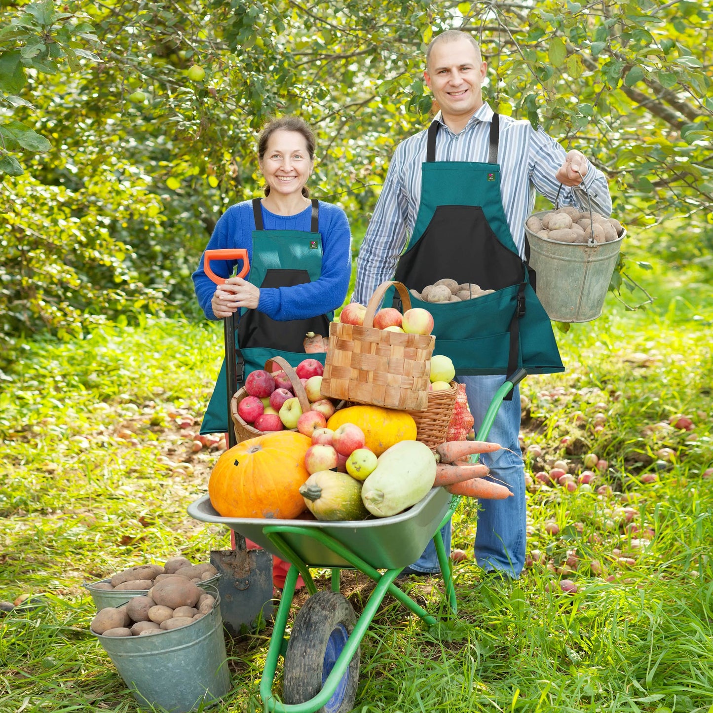 Kangaroo Apron for Gardener and Farmer with Pockets and Harvesting Pouch, Adjustable, Ergonomic